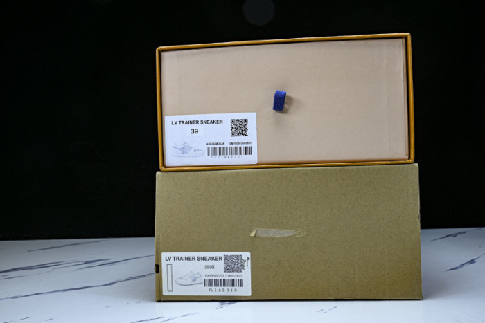 LOU VUIT RUN AWAY LVRA-015