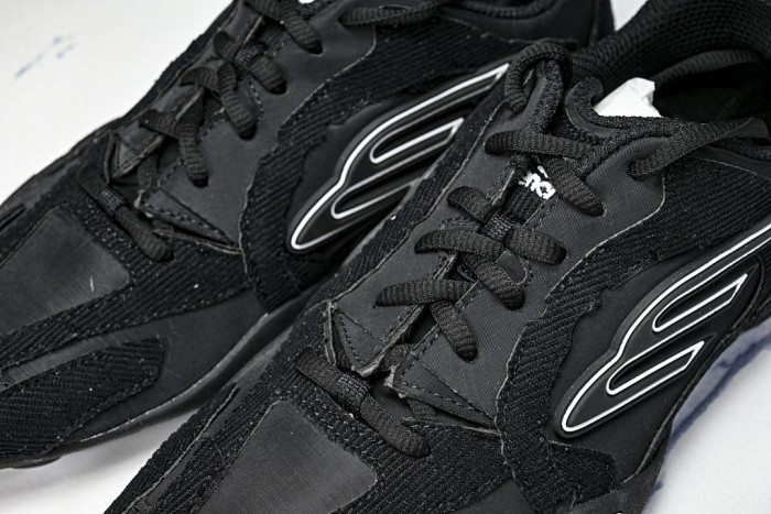 B*al*enciaga Monday Sneaker WMNDI1000