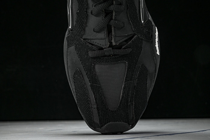 B*al*enciaga Monday Sneaker WMNDI1000