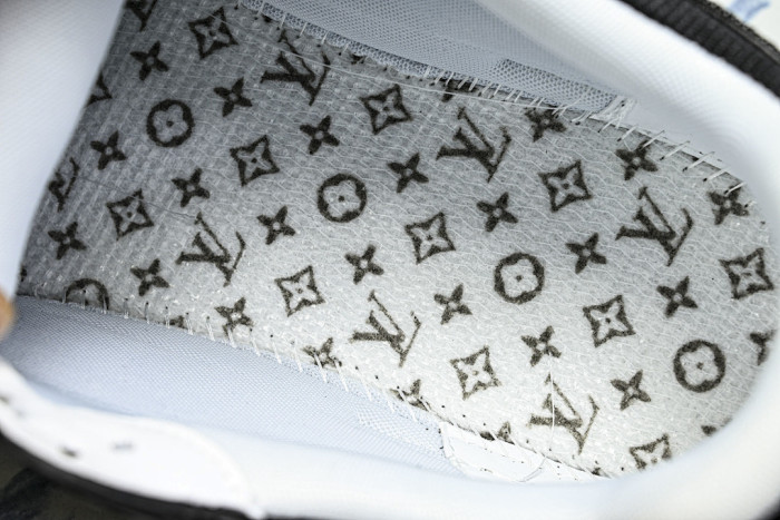 LVT SNEAKERS LVSRS-0138