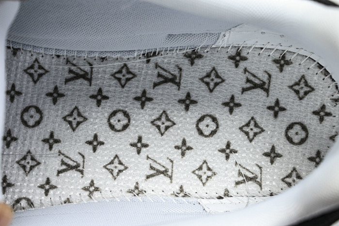 LVT SNEAKERS LVSRS-0138