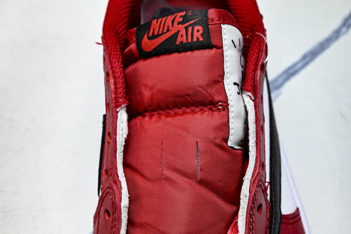 Travis Scott x Air Jordan 1 DM7866-101