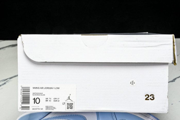 Air Jordan 1 Low DC0774-141