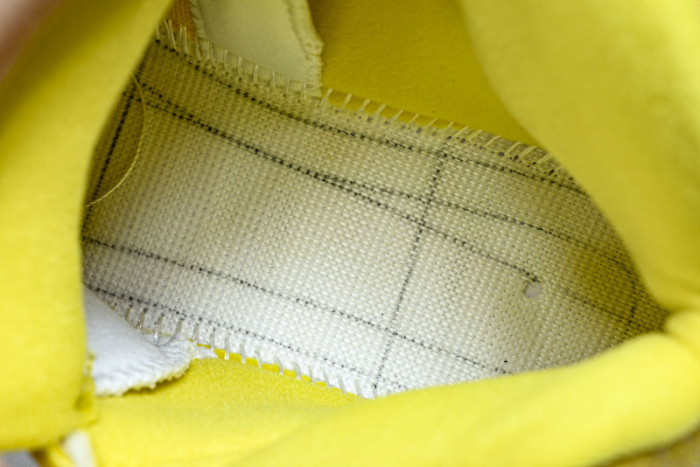 Jordan Air Jordan 5 Retro HQ7978-701