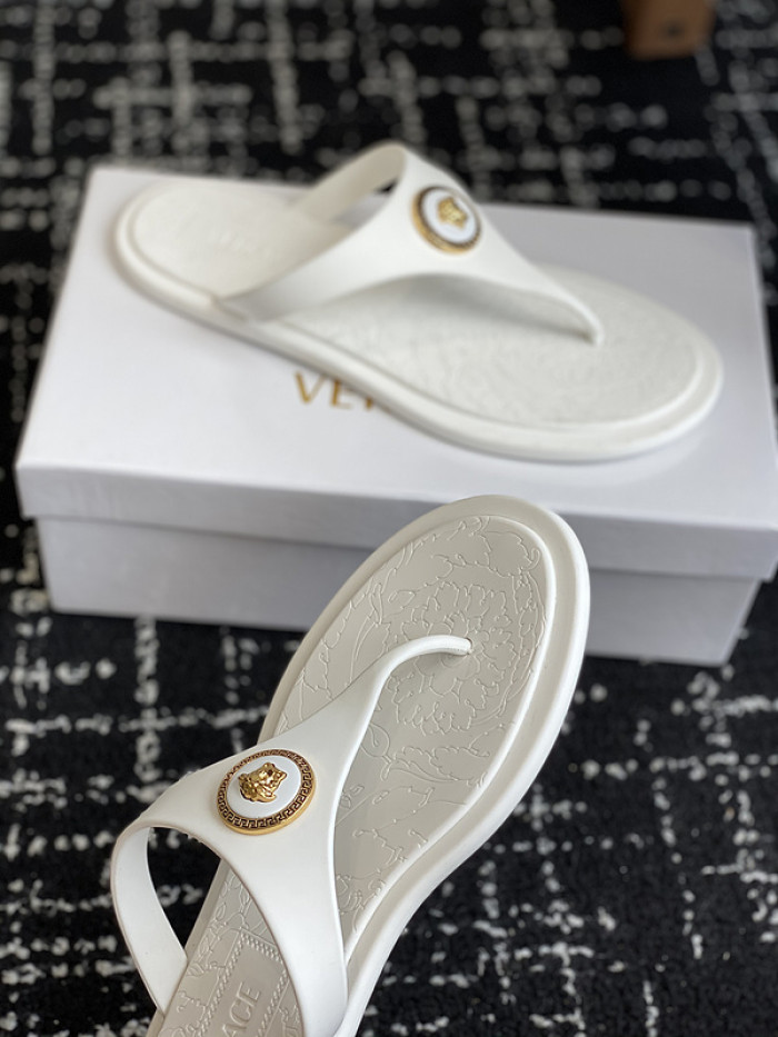 VERSACE SLIDES VS-008