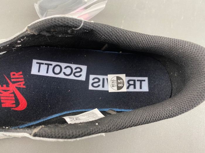 Travis Scott x Jordan Air Jordan 1 Low OG "Medium Olive" XZ6868-001