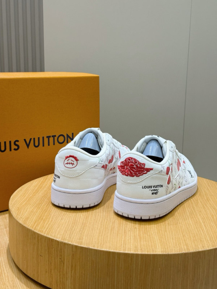 Travis Scott x Air Jordan 1 Low OG x LV DM1-101