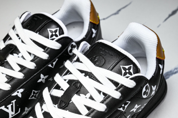 L*VT BUTTERSOFT SHOES LASS-010