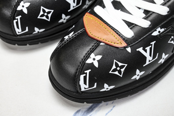 L*VT BUTTERSOFT SHOES LASS-010