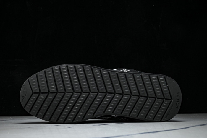 L*VT BUTTERSOFT SHOES LASS-010