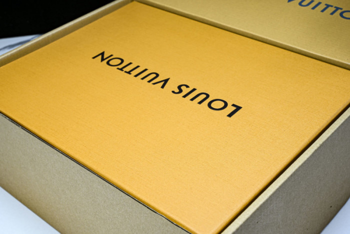 L*VT BUTTERSOFT SHOES LASS-010