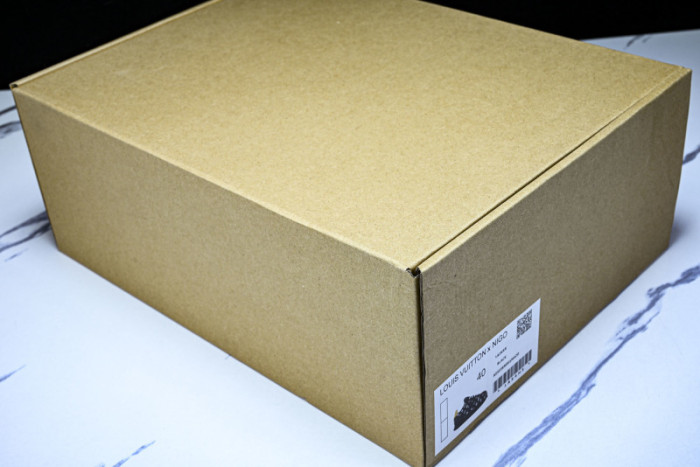 L*VT BUTTERSOFT SHOES LASS-010