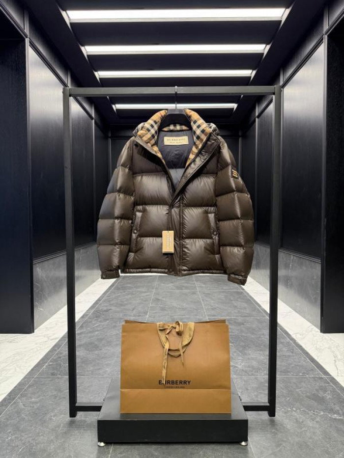 B*URBERRY CLOTHES BYCS-011