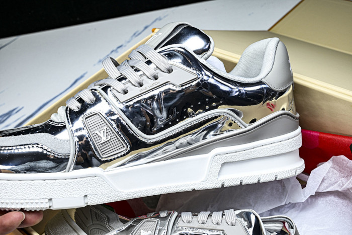 LVT SNEAKERS LVSRS-0103