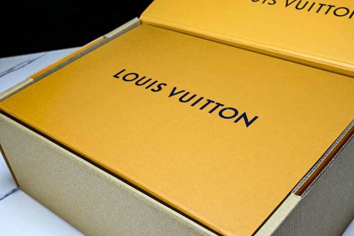 LVT SNEAKERS LVSRS-0103