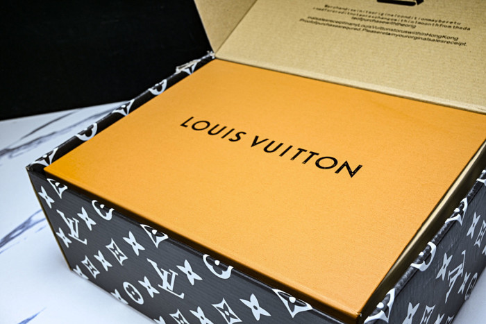 LVT SNEAKERS LVSRS-0139