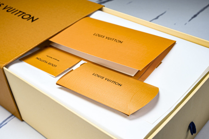 LVT SNEAKERS LVSRS-0087