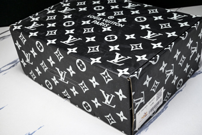 LOU VUIT SKATE LVSK-0033