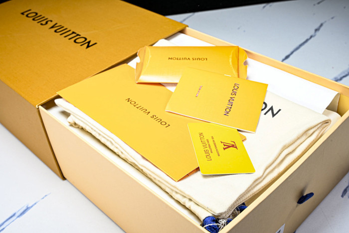 LVT SNEAKERS LVSRS-0152