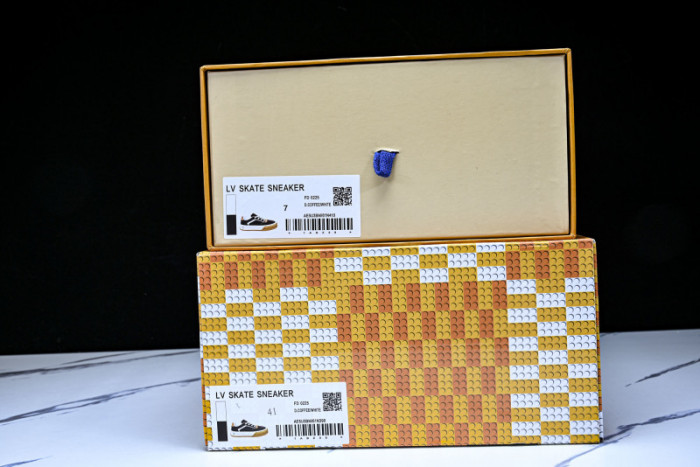 LOU VUIT OTHERS SNEAKERS LVOTS-008