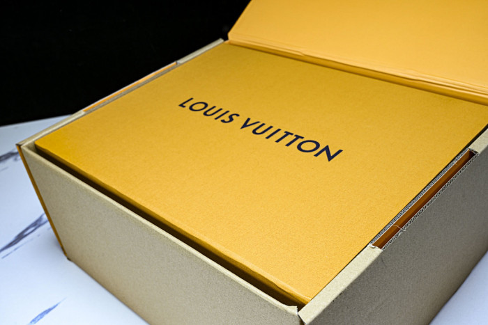 LVT SNEAKERS LVSRS-0130