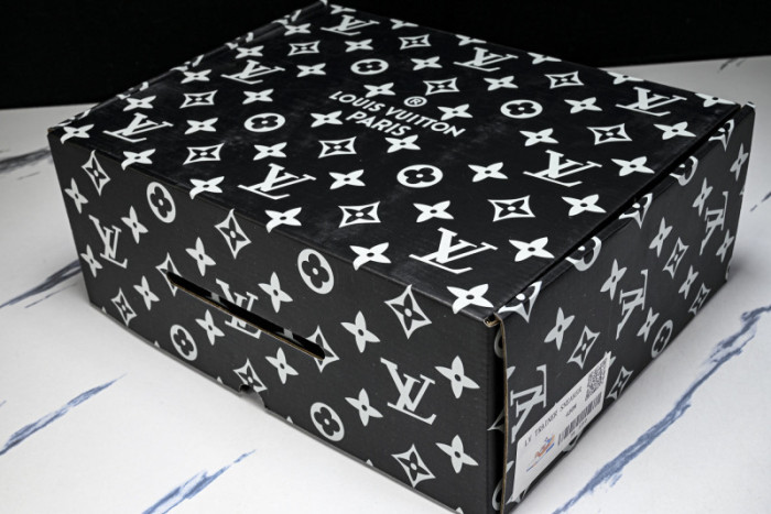 LOU VUIT SKATE LVSK-0032