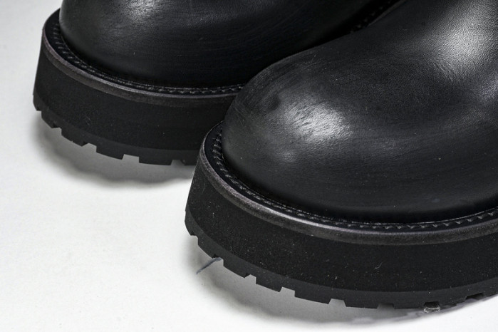 B*ALE*NGA BOOT BSB-028