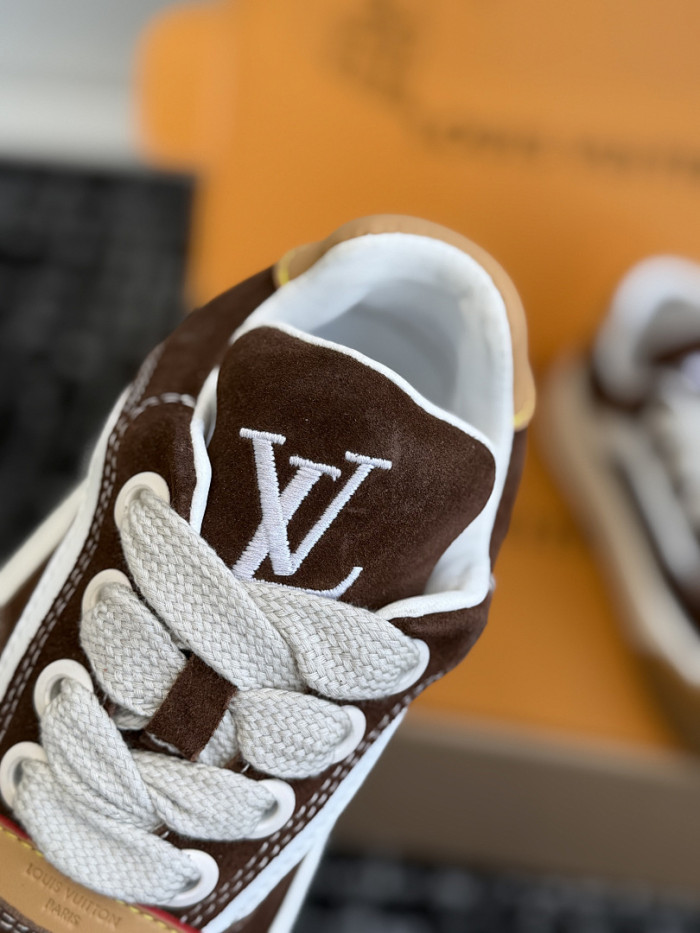 L*VT TILTED LVTTD-006