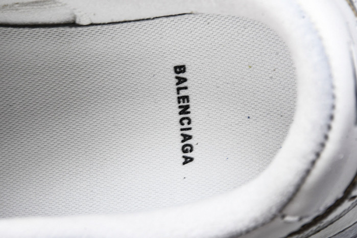 Balenciaga Hamptons Worn-Out WCURS9000