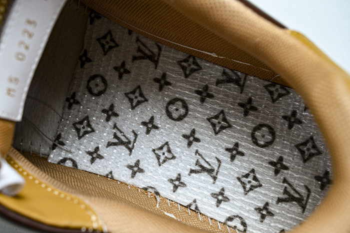 LVT SNEAKERS LVSRS-0108