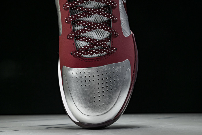 Nike Kobe 5 Protro “Lower Merion Aces” IM0557-001