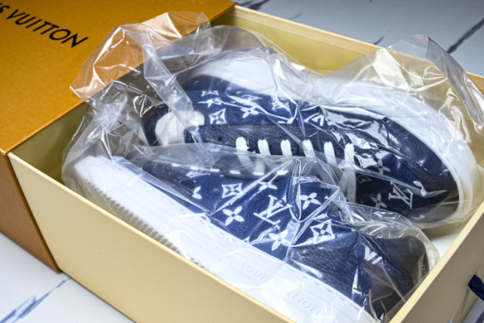 LOU VUIT RUN AWAY LVRA-012