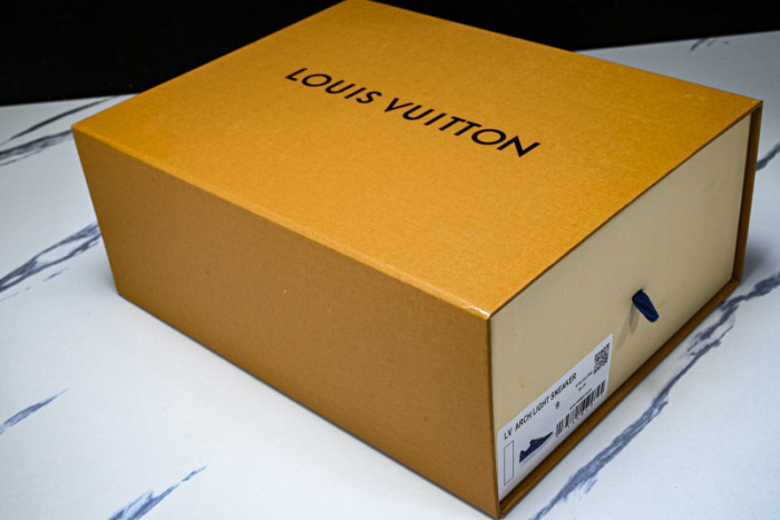 LOU VUIT RUN AWAY LVRA-012