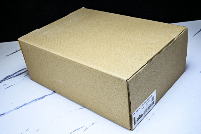 LVT SNEAKERS LVSRS-0102