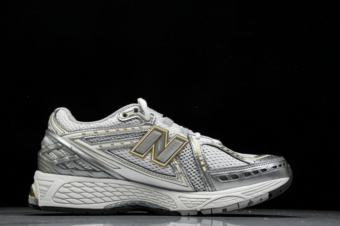 NEW BALANCE NB-122