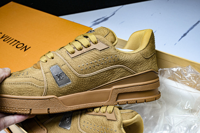 LVT SNEAKERS LVSRS-0123