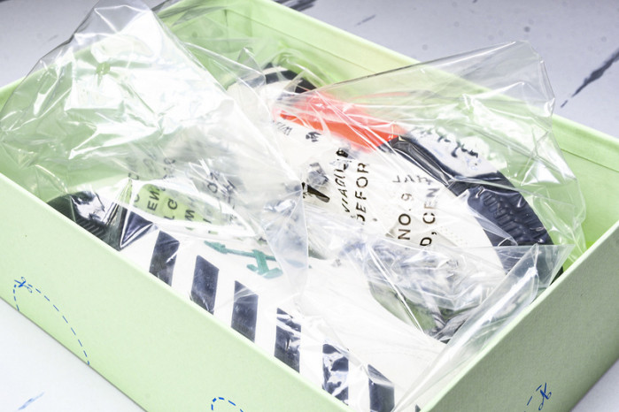 C/O​ SNEAKERS CO-036