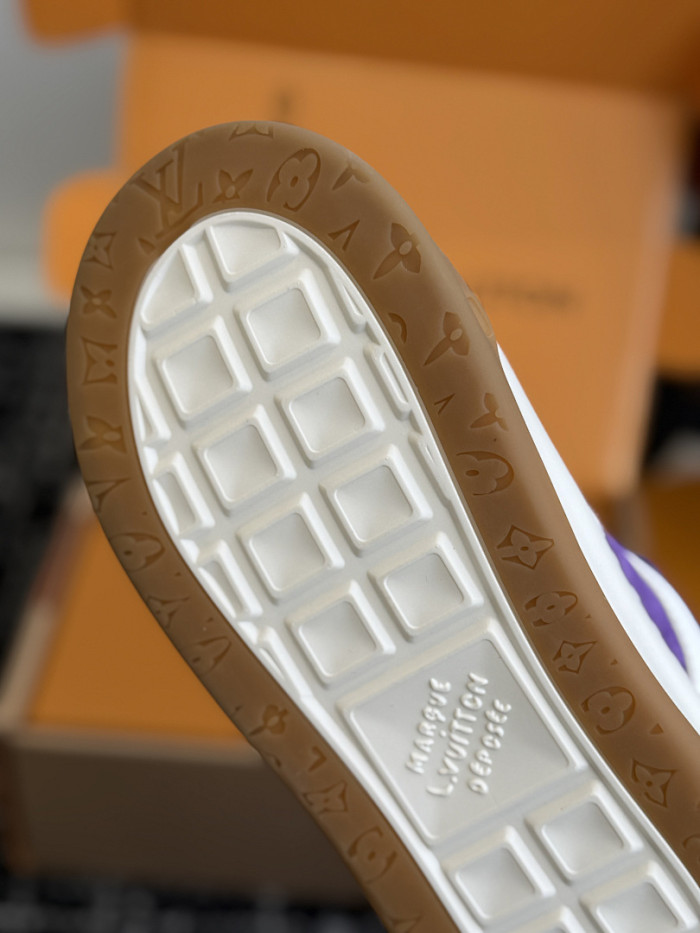 L*VT TILTED LVTTD-009