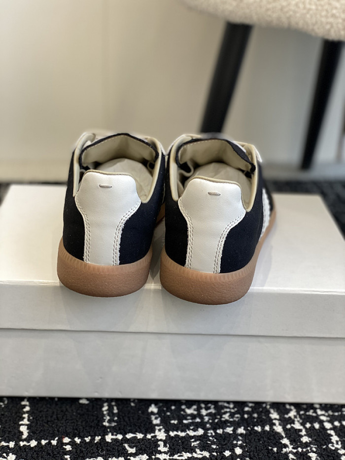 Ma*iso*n Mar*giela MAMA-029