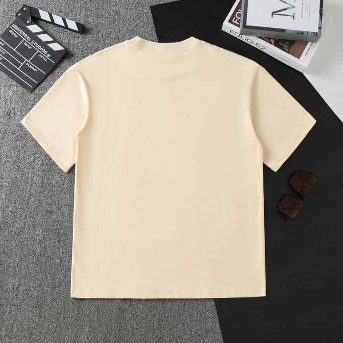 G*UCCI CLOTHES GICS-013