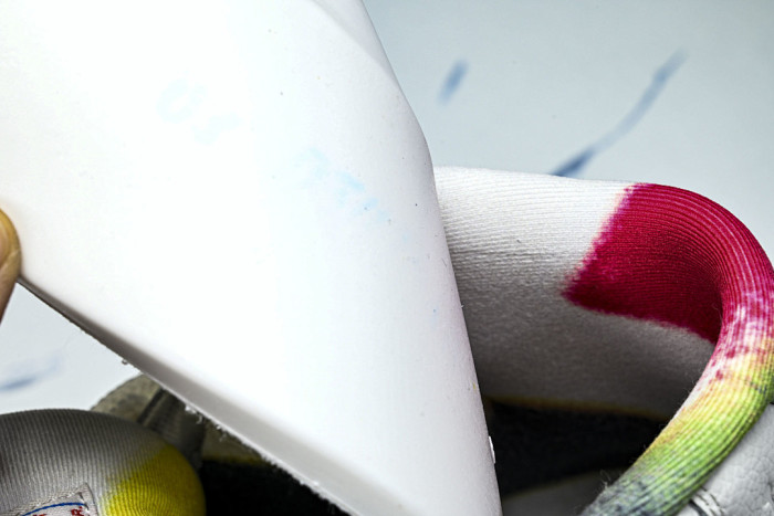 Air Jordan 11 Retro “285” IO8959-133