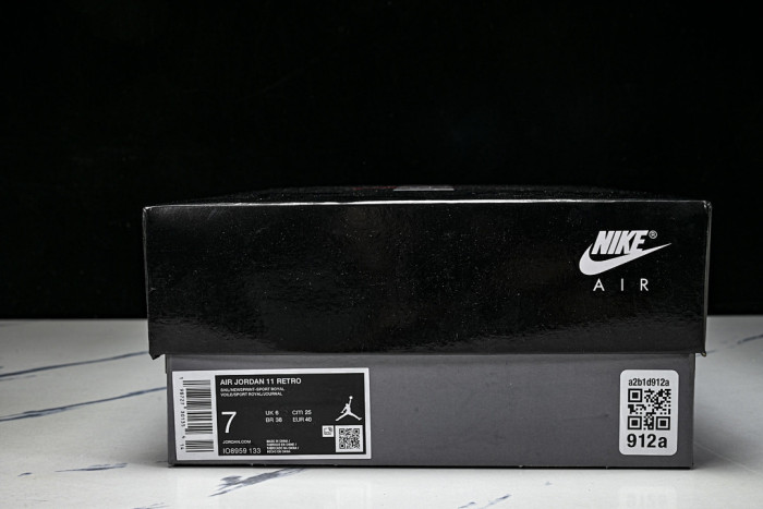 Air Jordan 11 Retro “285” IO8959-133