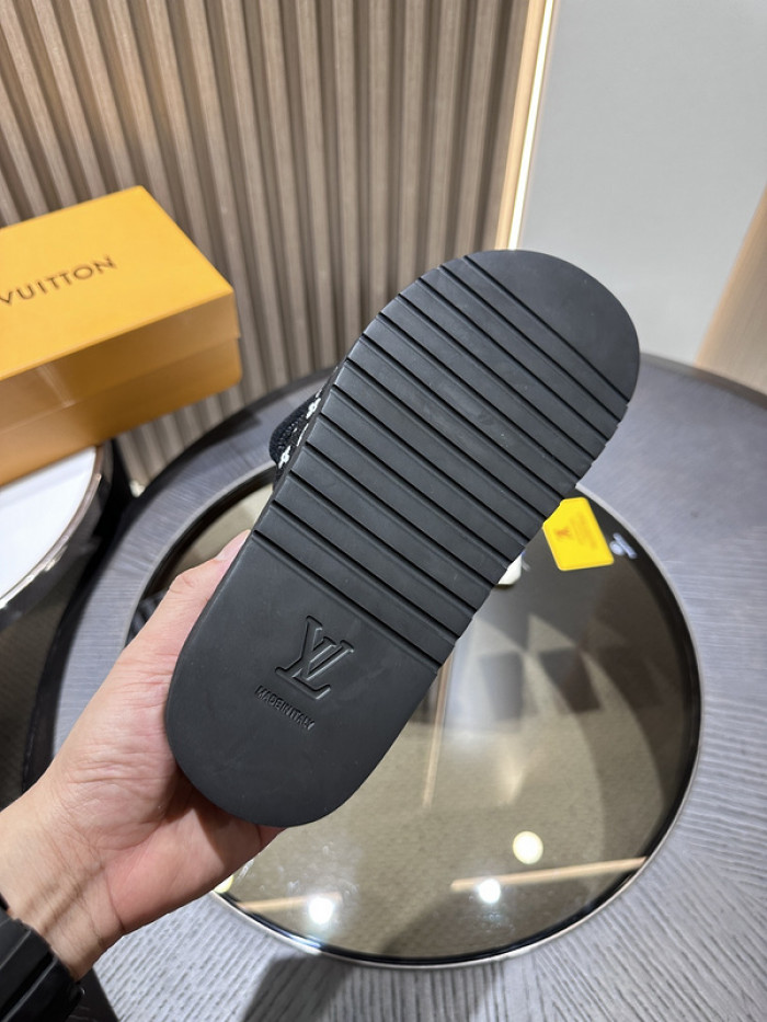 L*VT SANDALS LVLSS-042