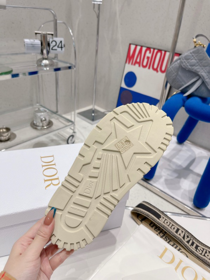 DIOR SLIDES DS-025