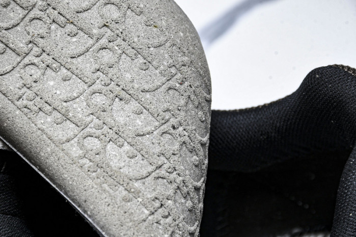 DR B30 SNEAKER DRB-066