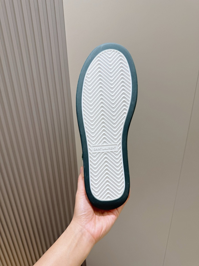 Y51​ sneakers Y51s-005