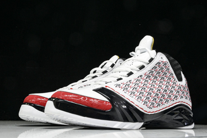 Air Jordan x Air Jordan 23 Retro