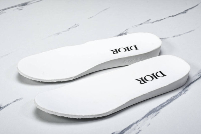 DR B23 LOW-TOP SNEAKERS DRLT-012