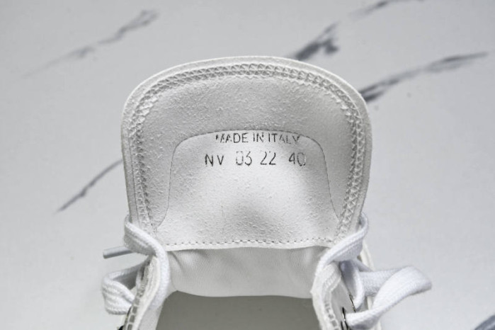 DR B23 LOW-TOP SNEAKERS DRLT-012