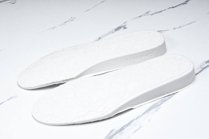 DR B23 LOW-TOP SNEAKERS DRLT-012